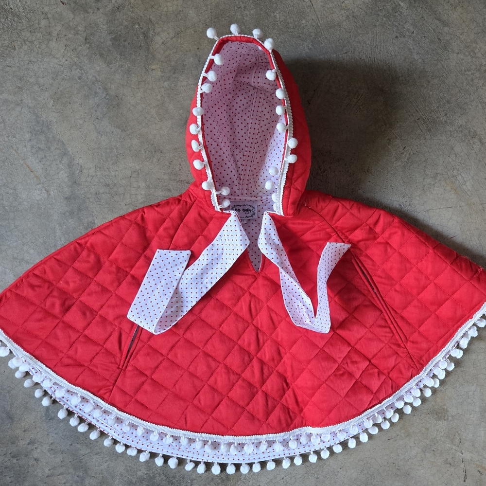 Toddler Girl Red Capelet Hooded cape 3T